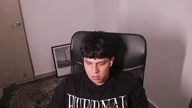 Tony Hoffa online show from March 29, 12:22 am