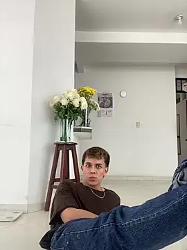 Tony Hoffa online show from December 29, 5:54 pm