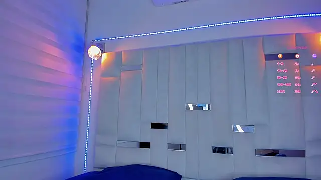 Snapshot of Jacoob19_ chatting on February 5, 1:11 pm Jacoob19  online show from February 5, 1:11 pm