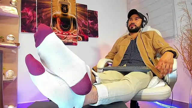 alessandro wye online show from February 28, 8:42 am