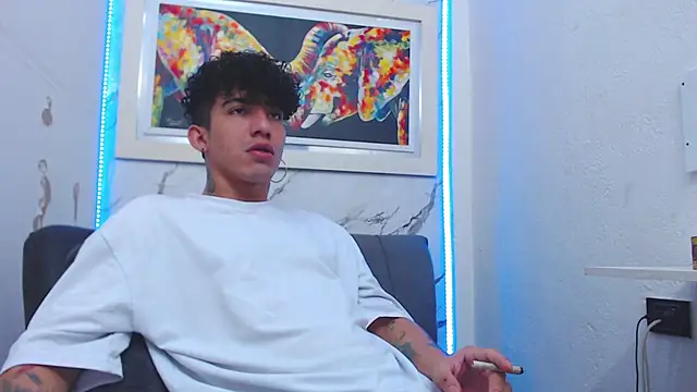 targuerian22 online show from February 18, 7:00 pm