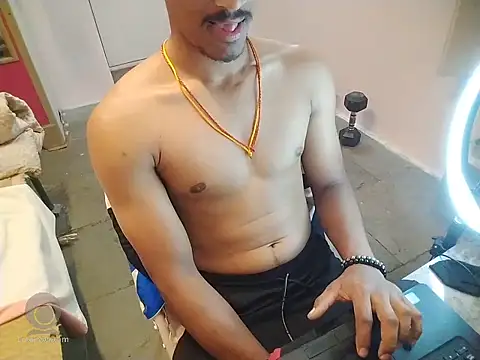 vicky0805 online show from October 4, 8:30 am