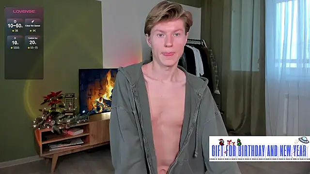 Snapshot of vlad_ggvldd chatting on December 10, 10:06 am vlad ggvldd online show from December 10, 10:06 am