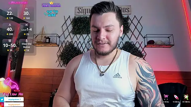 Snapshot of Angelgraham_1 chatting on October 23, 4:21 pm Angelgraham 1 online show from October 23, 4:21 pm