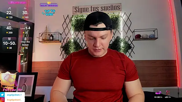 Snapshot of Angelgraham_1 chatting on March 4, 5:24 pm Angelgraham 1 online show from March 4, 5:24 pm