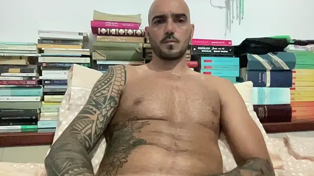 alessandromori91 online show from July 10, 11:17 pm