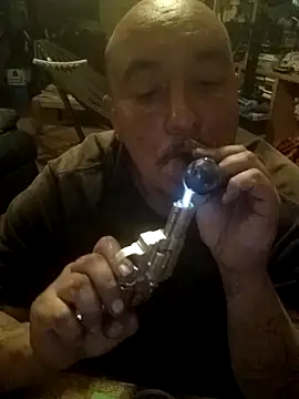 wilsons12 online show from February 9, 2:05 am