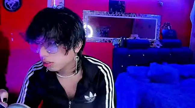 Snapshot of AnggelONfiree chatting on January 5, 6:56 am AnggelONfiree online show from January 5, 6:56 am