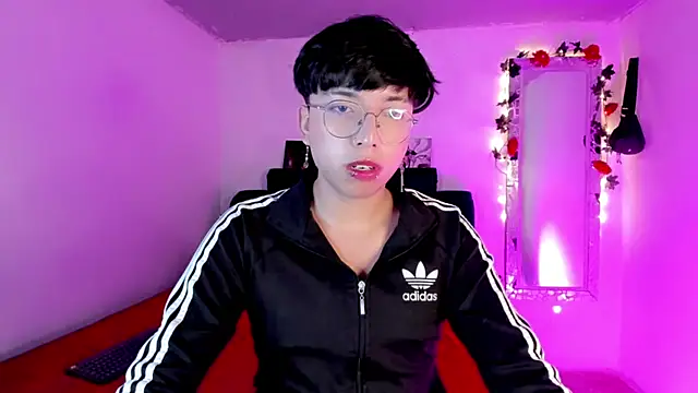 AnggelONfiree online show from October 31, 2:24 am