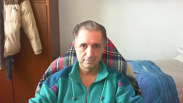 lliuk70mi online show from March 27, 2:07 pm