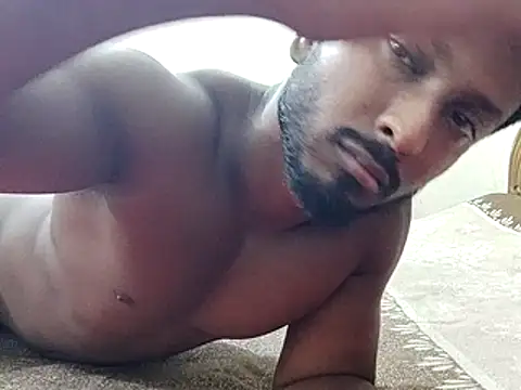 HunkyAriyan online show from April 7, 3:45 pm