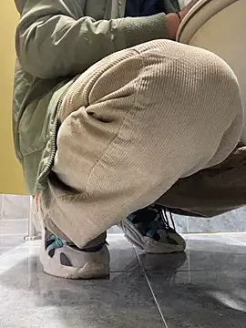 Lucascacaca online show from December 28, 1:18 pm