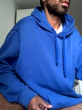 Lucascacaca online show from December 1, 2:53 pm