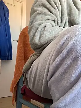 Lucascacaca online show from March 16, 11:03 am