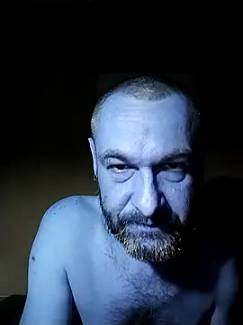 Andrzej-M online show from September 17, 9:05 pm