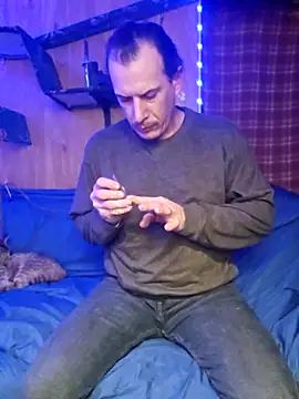 froggymclovin222 online show from November 28, 8:16 am