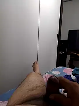 Snapshot of gozador2912 chatting on December 23, 5:22 pm gozador2912 online show from December 23, 5:22 pm