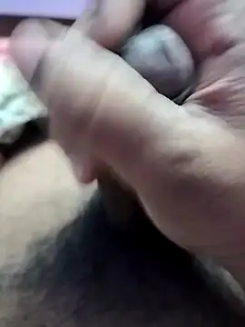 Snapshot of dick_01728 chatting on March 6, 7:43 pm dick 01728 online show from March 6, 7:43 pm