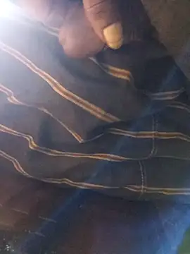 Snapshot of sadunt chatting on October 23, 4:27 am sadunt online show from October 23, 4:27 am