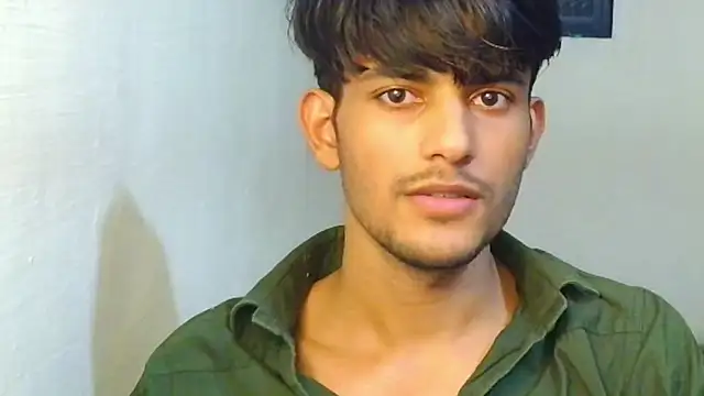 kingkartik7 online show from October 14, 2:35 pm