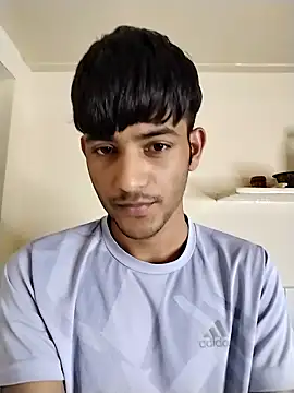 kingkartik7 online show from February 9, 10:32 pm