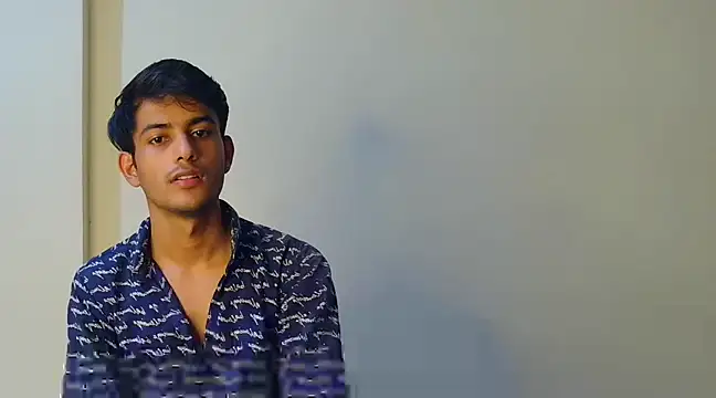 kingkartik7 online show from March 13, 1:29 pm