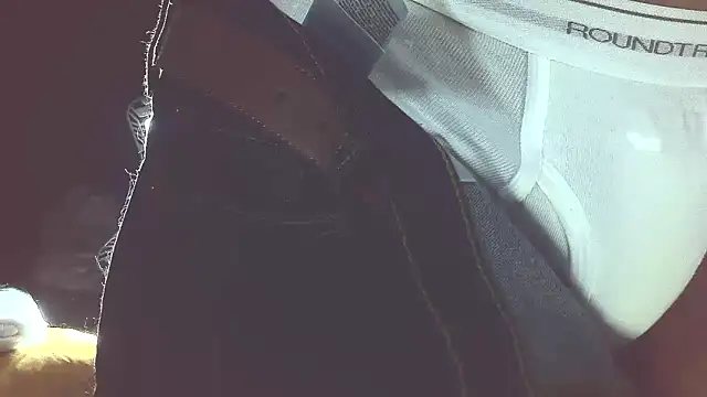 briefsguy4lifexh online show from March 12, 9:22 pm