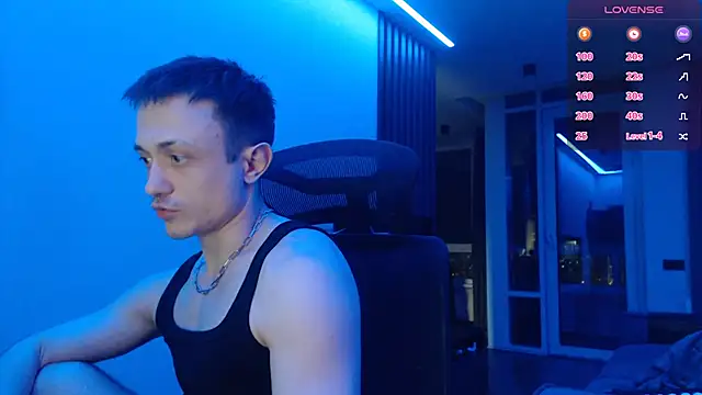 Snapshot of alex_nash chatting on March 19, 8:54 pm alex nash online show from March 19, 8:54 pm