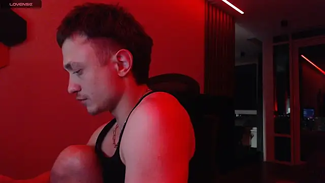 Snapshot of alex_nash chatting on October 2, 9:52 pm alex nash online show from October 2, 9:52 pm