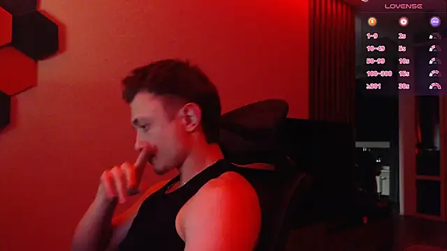 Snapshot of alex_nash chatting on September 17, 10:00 pm alex nash online show from September 17, 10:00 pm