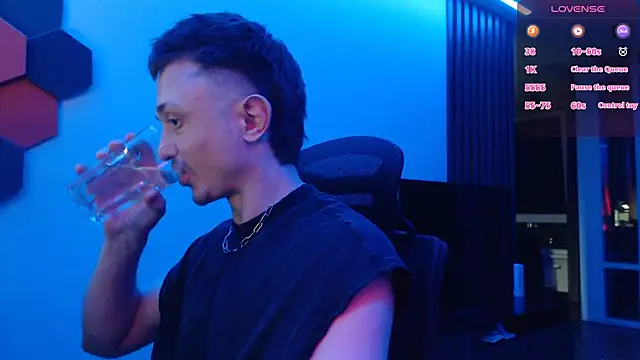 Snapshot of alex_nash chatting on September 19, 10:42 pm alex nash online show from September 19, 10:42 pm