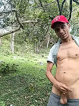 C vas  online show from March 10, 8:45 pm