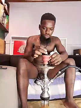 Snapshot of Chocolate_factory_man chatting on January 7, 6:06 am Chocolate factory man online show from January 7, 6:06 am