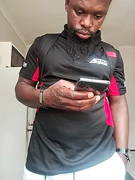 Snapshot of Chocolate_factory_man chatting on October 17, 4:38 am Chocolate factory man online show from October 17, 4:38 am