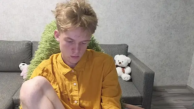 sweetserenity5 online show from September 13, 3:46 pm