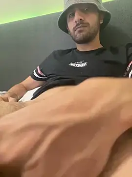 hard macoor12 online show from December 19, 10:42 pm