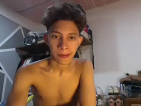 ferchitibellako online show from December 28, 5:33 am