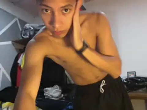 ferchitibellako online show from December 15, 8:25 pm