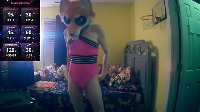 Snapshot of FoxieHikari chatting on January 22, 2:59 am FoxieHikari online show from January 22, 2:59 am