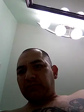 Snapshot of NewKing100 chatting on February 10, 4:52 am NewKing100 online show from February 10, 4:52 am