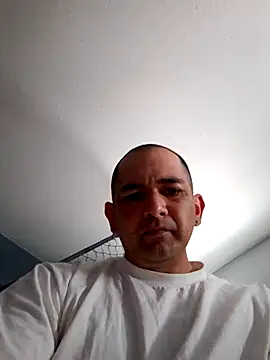 Snapshot of NewKing100 chatting on February 11, 4:56 pm NewKing100 online show from February 11, 4:56 pm