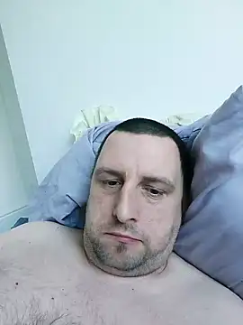 HE-M123 online show from September 30, 7:57 am