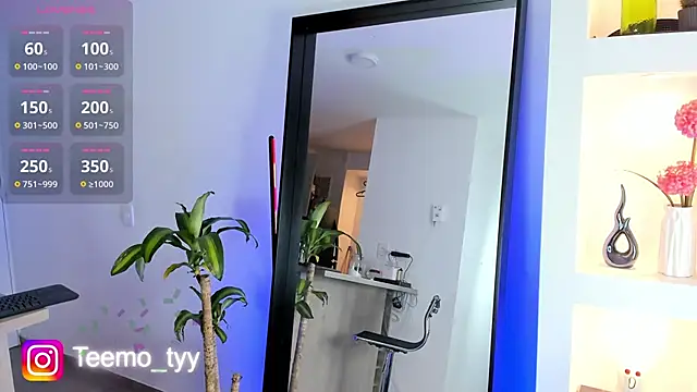 teemotwink online show from December 2, 10:13 pm