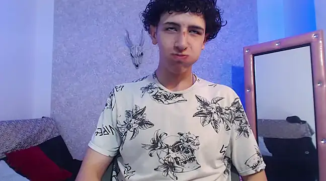 Kerverr  online show from February 17, 1:42 pm