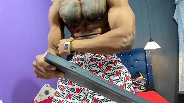 Salomon koude online show from October 6, 7:40 pm