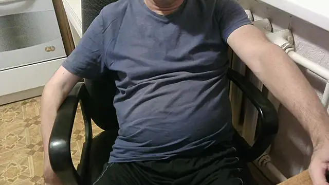 Snapshot of AlDON59 chatting on October 2, 6:45 pm AlDON59 online show from October 2, 6:45 pm