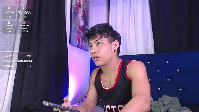 Sexys Boys Hot1 online show from March 13, 2:19 am