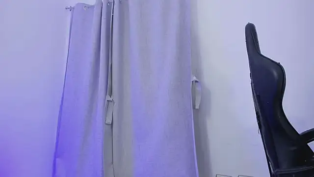 Michaelferrel online show from September 20, 10:32 pm