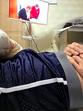 ghghag online show from March 5, 1:07 pm