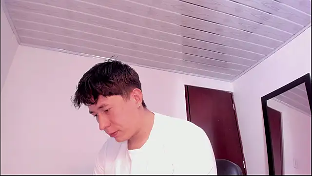 Snapshot of setsuna10 chatting on September 26, 10:51 pm setsuna10 online show from September 26, 10:51 pm